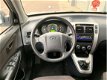 Hyundai Tucson - 2.0i Active airco, radio cd-speler, elektrische ramen, mistlampen voor - 1 - Thumbnail