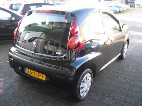 Peugeot 107 - 1.0 Access Accent (AIRCO) - 1