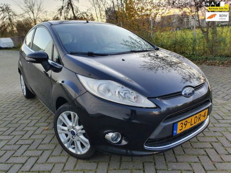 Ford Fiesta - 1.25 Titanium - ZWART - NETTE STAAT - BWJR 2010 - 1