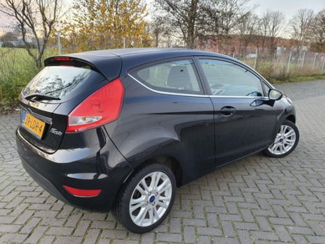 Ford Fiesta - 1.25 Titanium - ZWART - NETTE STAAT - BWJR 2010 - 1