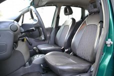 Mercedes-Benz A-klasse - 160 Elegance Automaat Airco APK 11-2020