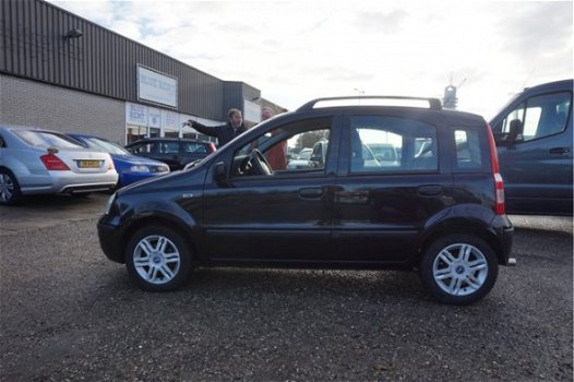 Fiat Panda - 1.1 Active , 5 DEURS, APK 02-01-2021 , HOOGZITTER, SUPER ZUINIGE EN FRISSE PANDA , INRU - 1