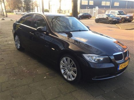 BMW 3-serie - 320i Dynamic Exec. | NAP | Sedan | 2e eigen. | - 1