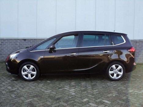 Opel Zafira Tourer - 2.0 CDTI Cosmo Nieuwe distributieriem navigatie trekhaak - 1