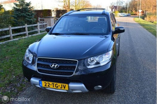 Hyundai Santa Fe - 2.7i V6 Style 7 Persoons / Leder / NAP / - 1