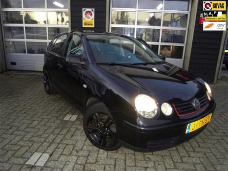 Volkswagen Polo - 1.4-16V Athene sportieve uitstraling - 1