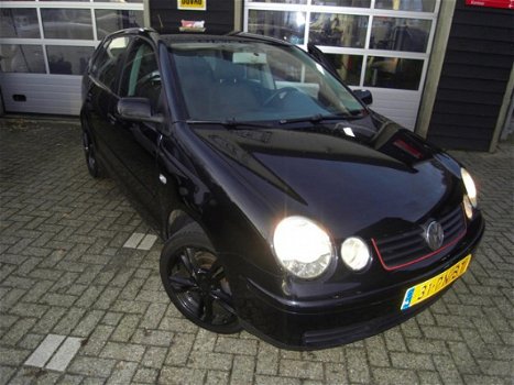 Volkswagen Polo - 1.4-16V Athene sportieve uitstraling - 1