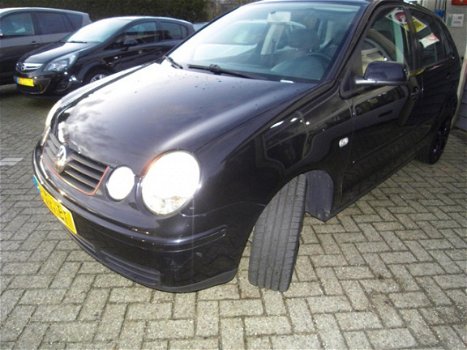 Volkswagen Polo - 1.4-16V Athene sportieve uitstraling - 1