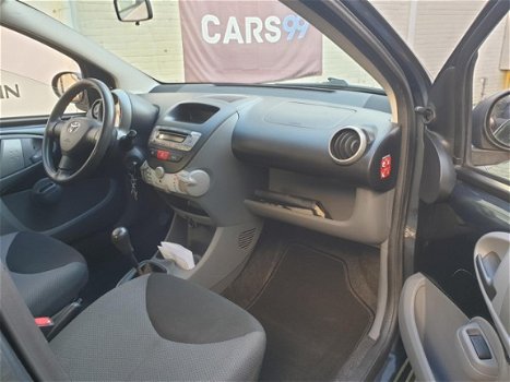 Toyota Aygo - 1.0-12V Comfort Navigator 5DEURS AIRCO APK - 1