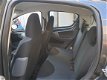 Toyota Aygo - 1.0-12V Comfort Navigator 5DEURS AIRCO APK - 1 - Thumbnail