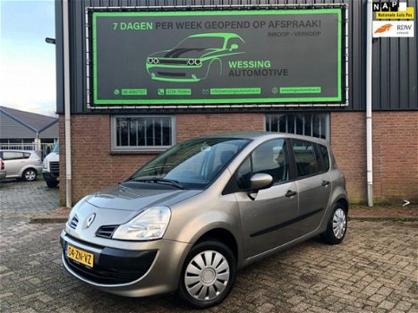 Renault Grand Modus - 1.6-16V Expression AUTOMAAT NL-auto Airco + Trekhaak + Hoge zit - 1