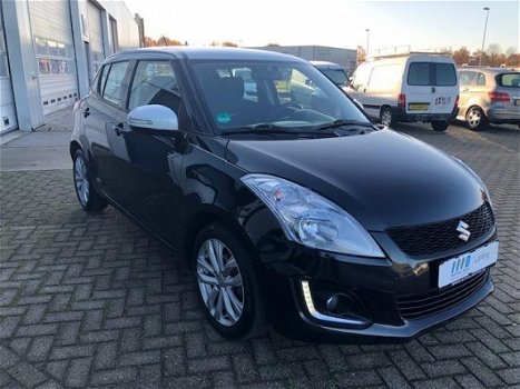 Suzuki Swift - 1.2 Comfort EASS 30 jaar jubileum editie | Winter Sale Voordeel - 1