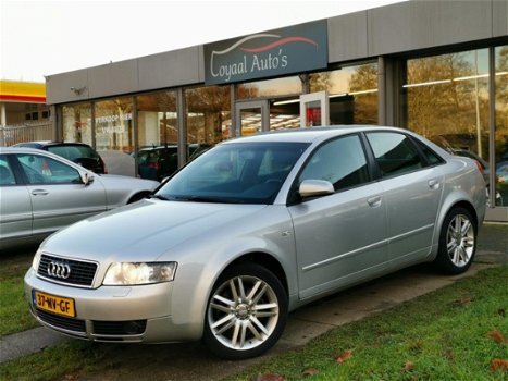 Audi A4 - 2.4 Airco/El.ramen/PDC/Xenon/APK/NAP - 1