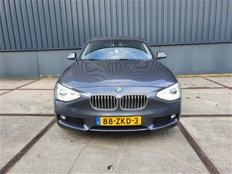 BMW 1-serie - 118i Leder Xenon Navi Professional VOL December aanbieding bij geen inruil 12450 - 1