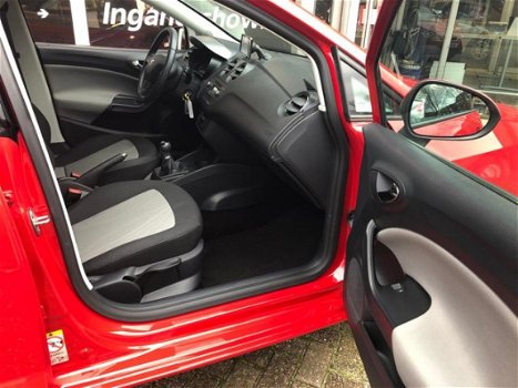 Seat Ibiza - 1.2 Style NAVI/CLIMA 2014 Rood 5drs 59dK - 1