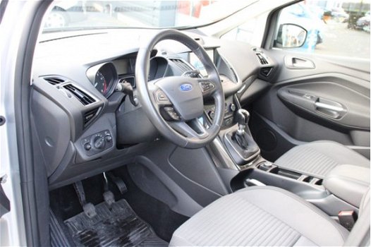 Ford C-Max - 1.5 150PK Titanium | Elektrische achterklep | Navigatie | Trekhaak | 1500KG Trekgewicht - 1