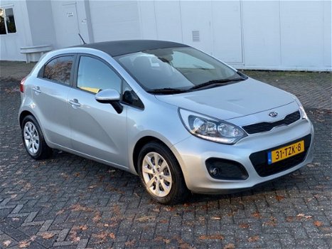 Kia Rio - 1.2 CVVT Plus Pack 5-drs/Airco/LED/NAP Zeer Netjes - 1