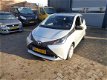 Toyota Aygo - 1.0 VVT-i x-fun airco, handsfree, usb - 1 - Thumbnail