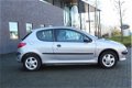 Peugeot 206 - 1.4 Gentry 1Jaar APK - 1 - Thumbnail