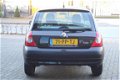 Renault Clio - 1.2-16V Authentique Basis navigatie - 1 - Thumbnail