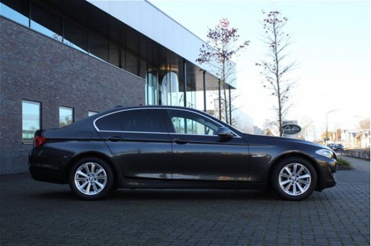 BMW 5-serie - 523i High Executive - 1