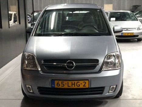 Opel Meriva - 1.6-16V Cosmo - 1