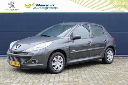 Peugeot 206 - 1.4 5-drs, AIRCO, Centr.vergr., Elektr. Raambediening - 1