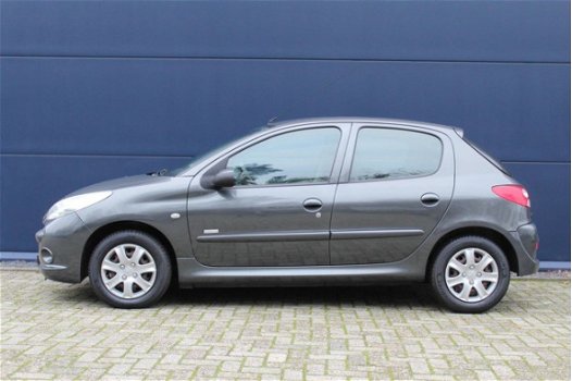 Peugeot 206 - 1.4 5-drs, AIRCO, Centr.vergr., Elektr. Raambediening - 1