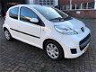 Peugeot 107 - 1.0-12V XS AUTOMAAT AIRCO ORG 114483 KM NAP 5 DEURS LUXE UITVOERING NETTE 107 - 1 - Thumbnail