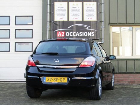 Opel Astra - 1.8 Elegance Aut., 5 Drs, Clima, Volledig dealeronderhouden 1e Eigenaar - 1