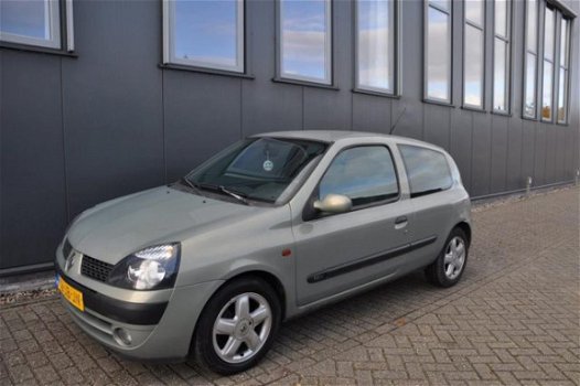 Renault Clio - 1.2-16V Dynamique 1.2 nap Apk - 1