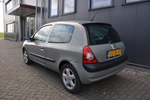 Renault Clio - 1.2-16V Dynamique 1.2 nap Apk - 1