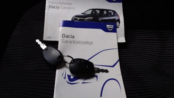 Dacia Sandero - 1.4 Lauréate Met airco en nieuwe APK - 1
