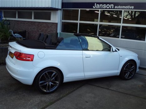 Audi A3 Cabriolet - 1.2 TFSI Attraction Pro Line Full map navigatie, PDC, Licht metalen velgen, Elek - 1