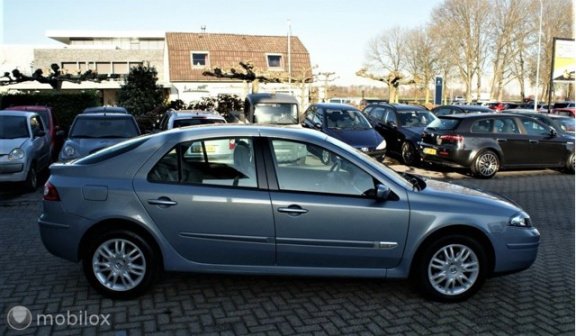 Renault Laguna - 2.0-16V 125000KM historie cpl aanwezig - 1