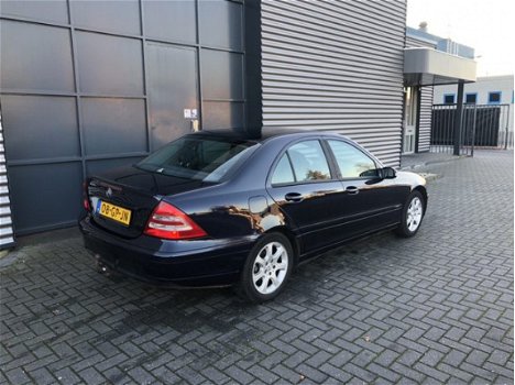 Mercedes-Benz C-klasse - 200 CDI Elegance Airco LM --Inruil Mogelijk - 1