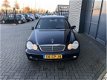 Mercedes-Benz C-klasse - 200 CDI Elegance Airco LM --Inruil Mogelijk - 1 - Thumbnail