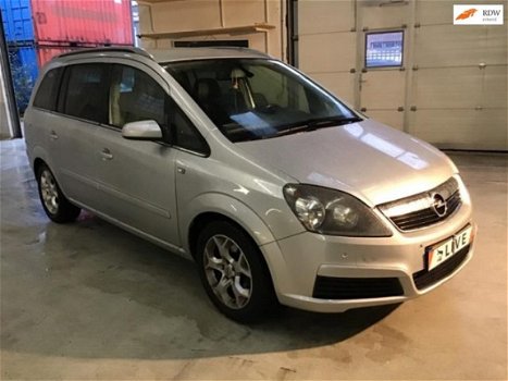 Opel Zafira - 2.2 Cosmo - 1