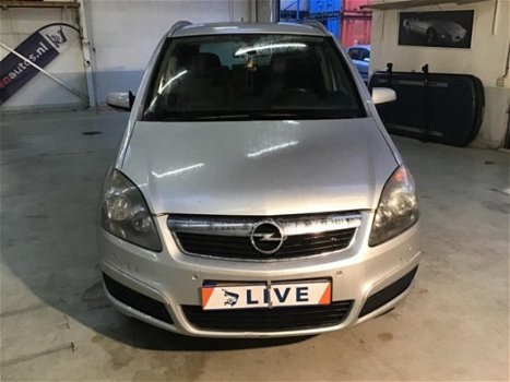 Opel Zafira - 2.2 Cosmo - 1