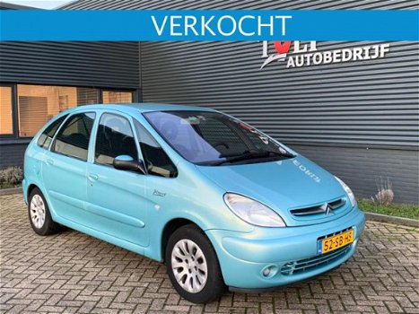 Citroën Xsara Picasso - 2.0i 16V Différence - 1