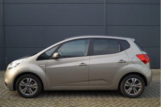 Kia Venga - 1.6 CVVT DynamicLine | Automaat | Navigatie | Camera - 1