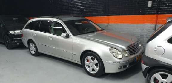 Mercedes-Benz E-klasse Combi - 280 CDI Classic Bj 2006 Weinig km - 1