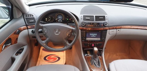 Mercedes-Benz E-klasse Combi - 280 CDI Classic Bj 2006 Weinig km - 1