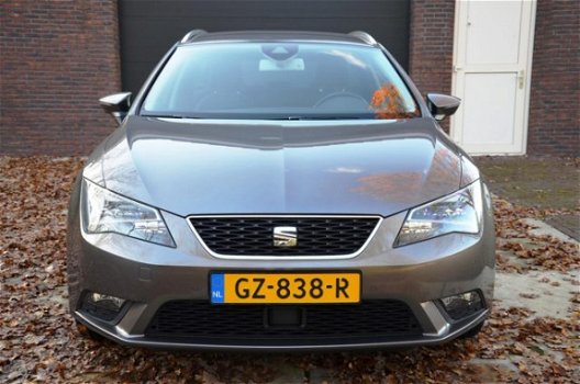 Seat Leon ST - 1.4 EcoTSI Style Connect Automaat/Xenon/Pdc/Ecc/Navi/led/Trekhaak-afn/Upgrade Busines - 1