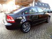 Volvo S40 - 2.4 goed onderhoudende auto - 1 - Thumbnail