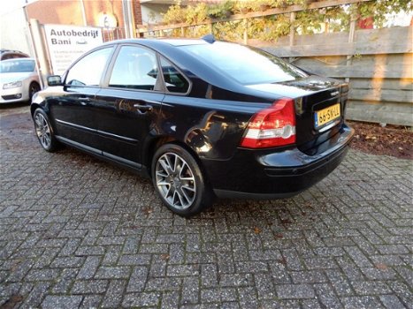 Volvo S40 - 2.4 goed onderhoudende auto - 1