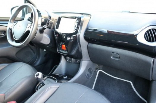 Toyota Aygo - 1.0 VVT-i X-Clusiv, Automaat, Leder, Unieke auto - 1