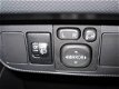 Toyota Auris - 1.8 Full Hybrid Dynamic 5drs - 1 - Thumbnail