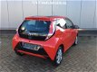 Toyota Aygo - 1.0 VVT-i 69pk 5D x-play, 17.000 km - 1 - Thumbnail