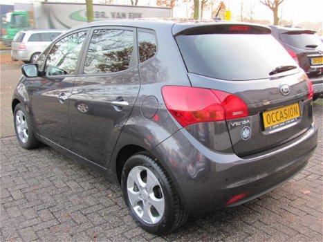 Kia Venga - 1.6 CVVT DynamicLine - 1